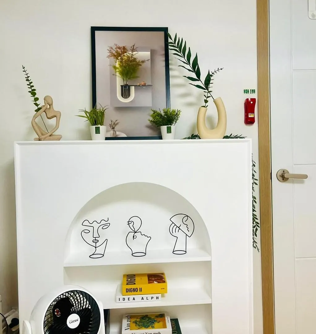 Апартаменты Hongdae Station 5Min Full Option Сеул