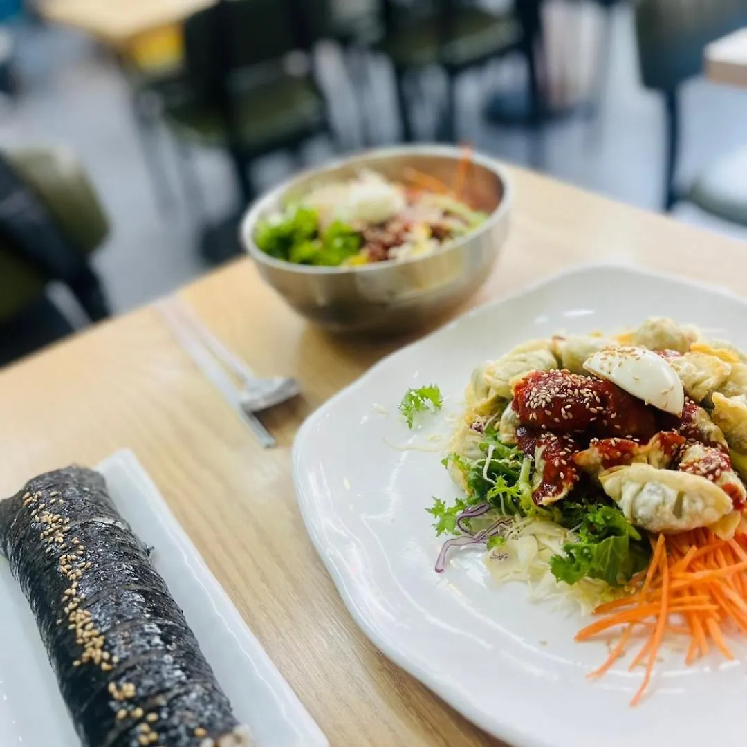 Апартаменты Hongdae Station 5Min Full Option Сеул